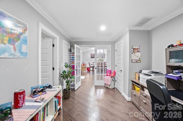 14010 Mareshead Lane, Matthews, NC 28105