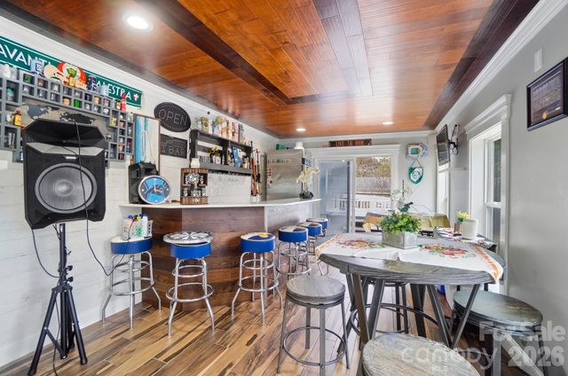 14010 Mareshead Lane, Matthews, NC 28105