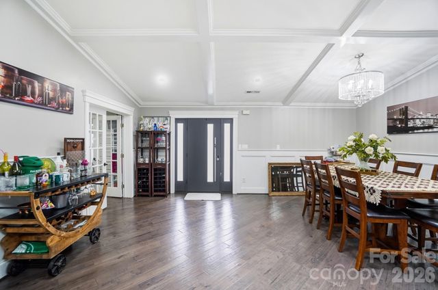 14010 Mareshead Lane, Matthews, NC 28105