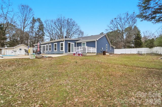 14010 Mareshead Lane, Matthews, NC 28105