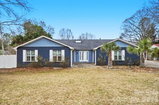 14010 Mareshead Lane, Matthews, NC 28105