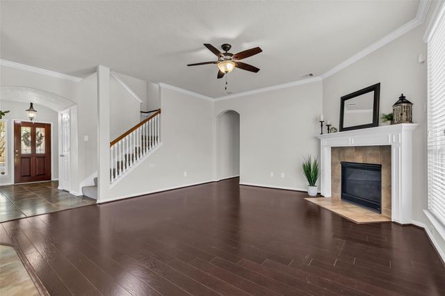 9976 Cassowary Drive, Conroe, TX 77385