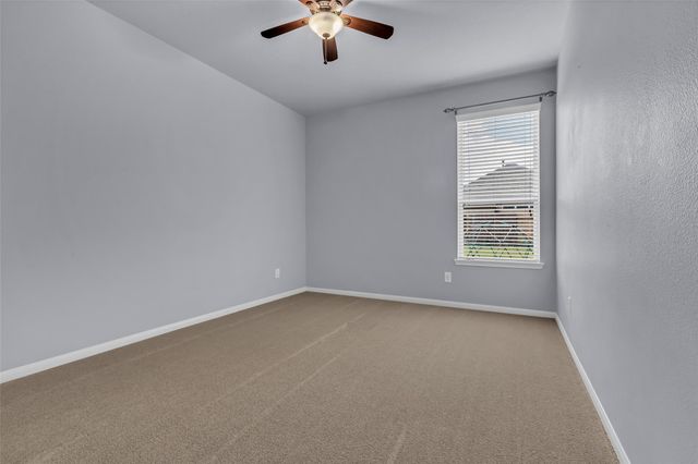 9976 Cassowary Drive, Conroe, TX 77385