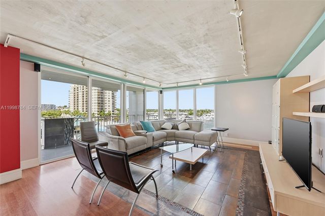 2800 E Sunrise Blvd 7F, Fort Lauderdale, FL 33304