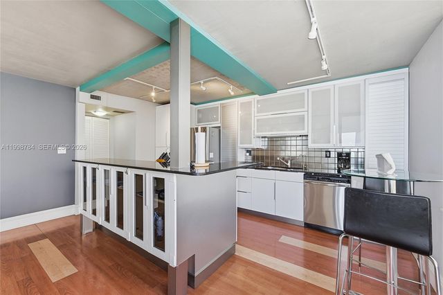 2800 E Sunrise Blvd 7F, Fort Lauderdale, FL 33304