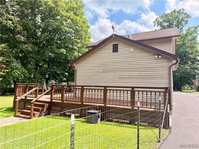 2522 Emery Road, Aurora, NY 14139