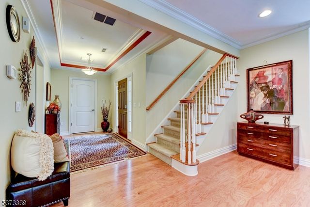 16 Cabell Ct, Morris Twp., NJ 07960