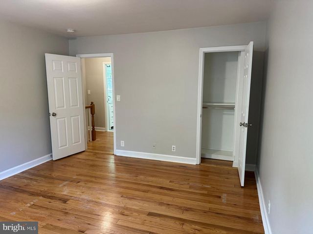 3064 S BUCHANAN ST, Arlington, VA 22206