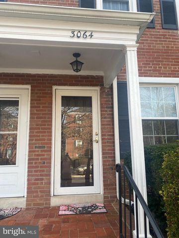 3064 S BUCHANAN ST, Arlington, VA 22206