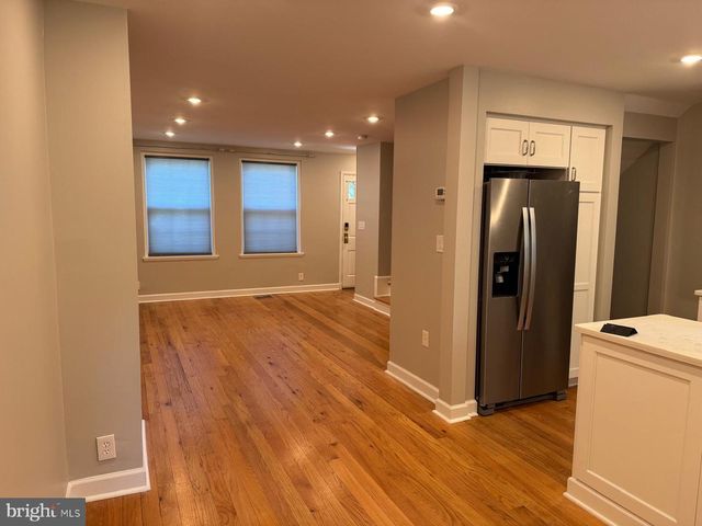 3064 S BUCHANAN ST, Arlington, VA 22206