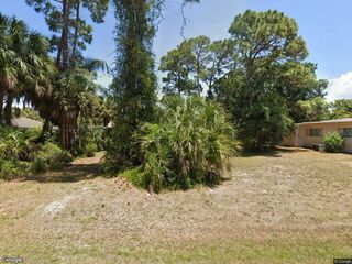 2530 LAKESHORE CIRCLE, Port Charlotte, FL 33952