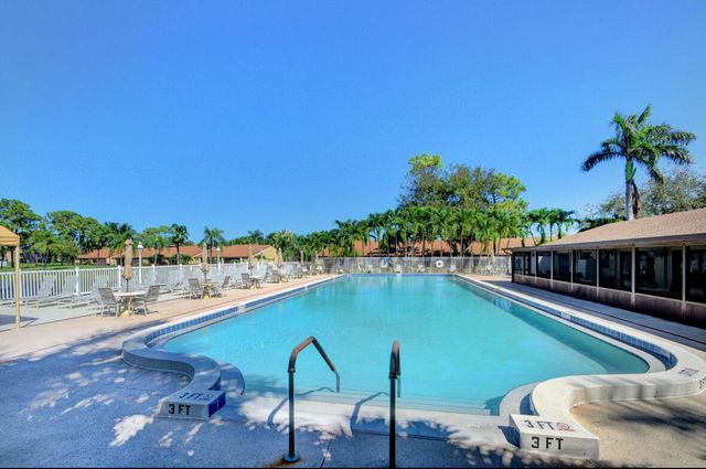 629 Sea Pine Way A1, Greenacres, FL 33415