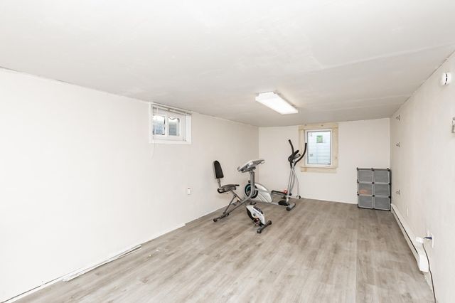 2321 Country Club Parkway, Moorhead, MN 56560