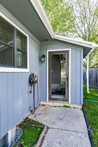 2321 Country Club Parkway, Moorhead, MN 56560