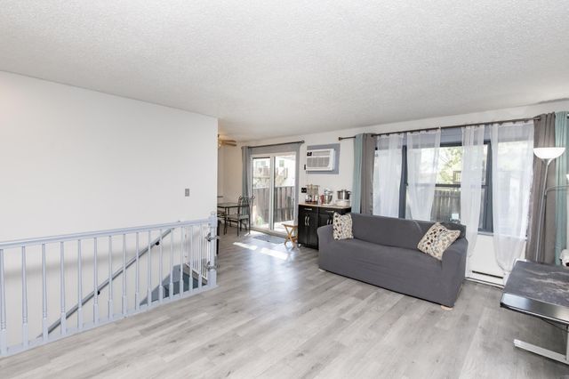 2321 Country Club Parkway, Moorhead, MN 56560