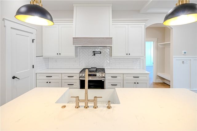 1409 Stonehurst Drive, Anderson, SC 29621