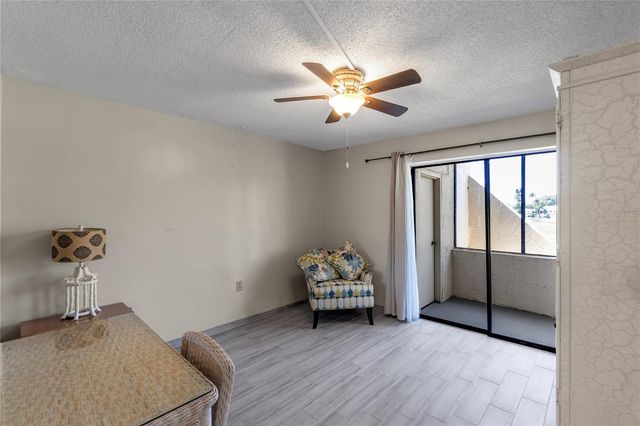 4119 61ST AVENUE TERRACE W 102, Bradenton, FL 34210