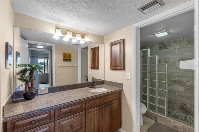 4119 61ST AVENUE TERRACE W 102, Bradenton, FL 34210