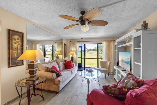 4119 61ST AVENUE TERRACE W 102, Bradenton, FL 34210