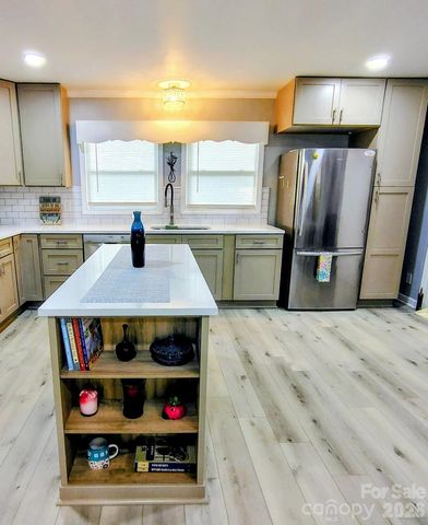 406 S Shaver Street, Salisbury, NC 28144