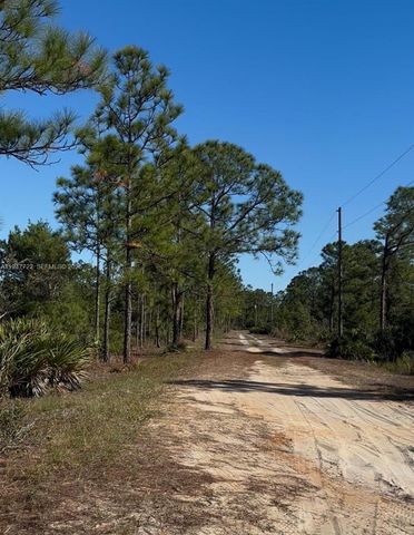 1846 NOLANA AVE, Sebring, FL 33875