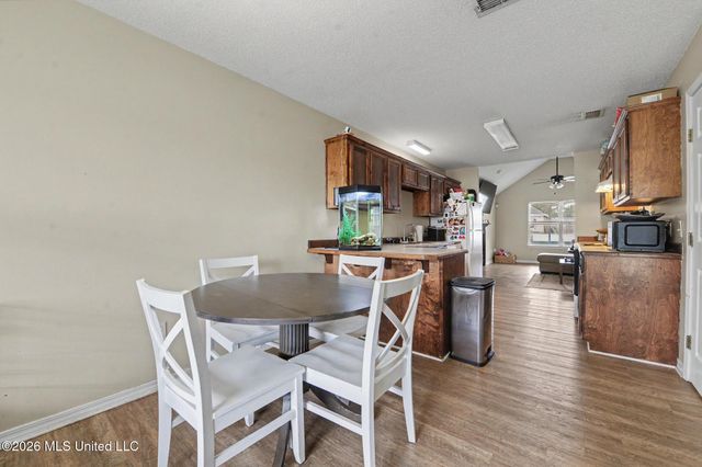 10307 Cottage Court, D'iberville, MS 39540
