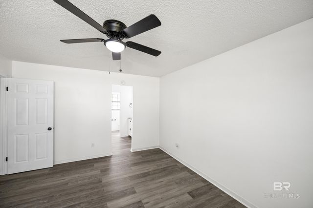 2776 Santa Rosa Circle, Lillian, AL 36549