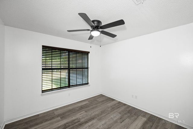 2776 Santa Rosa Circle, Lillian, AL 36549