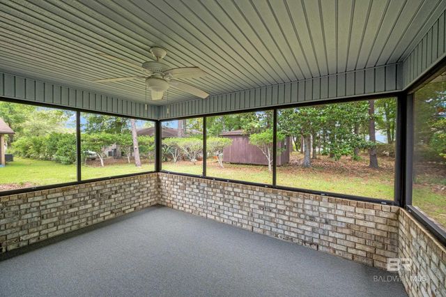 2776 Santa Rosa Circle, Lillian, AL 36549