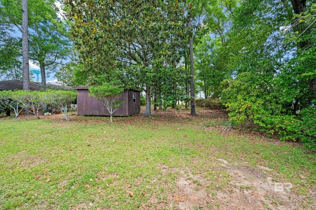 2776 Santa Rosa Circle, Lillian, AL 36549