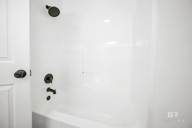 2776 Santa Rosa Circle, Lillian, AL 36549