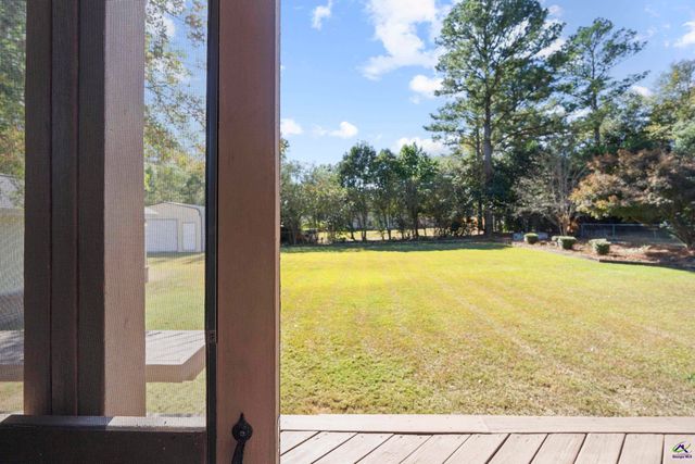 2728 Nowell Drive, Macon, GA 31216