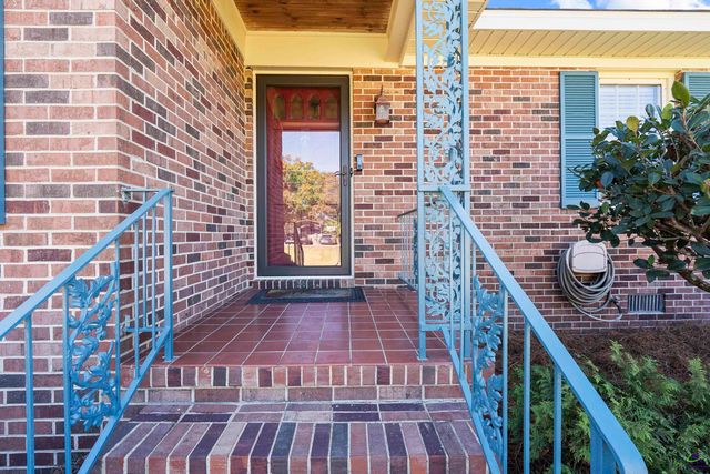 2728 Nowell Drive, Macon, GA 31216