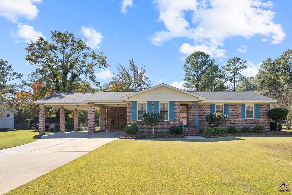 2728 Nowell Drive, Macon, GA 31216