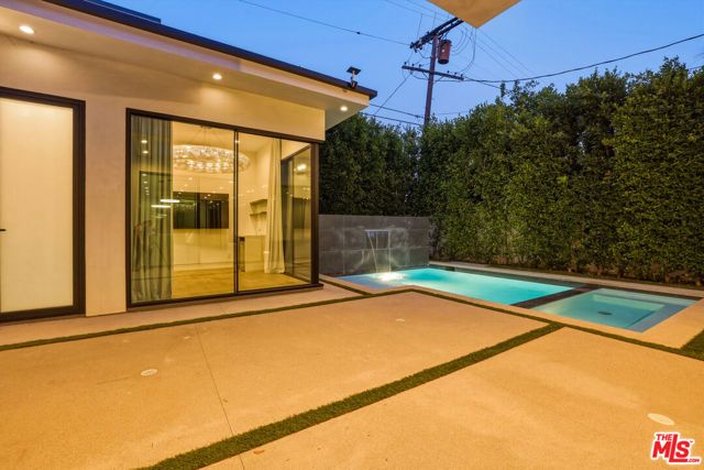 5316 Lennox Avenue, Sherman Oaks, CA 91401