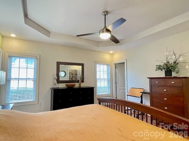 4945 Brookridge Drive NE, Hickory, NC 28601