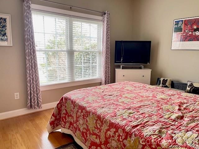 4945 Brookridge Drive NE, Hickory, NC 28601