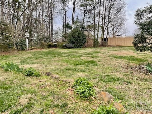 4945 Brookridge Drive NE, Hickory, NC 28601