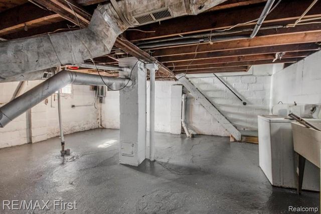 15751 Fairfield Street, Detroit, MI 48238