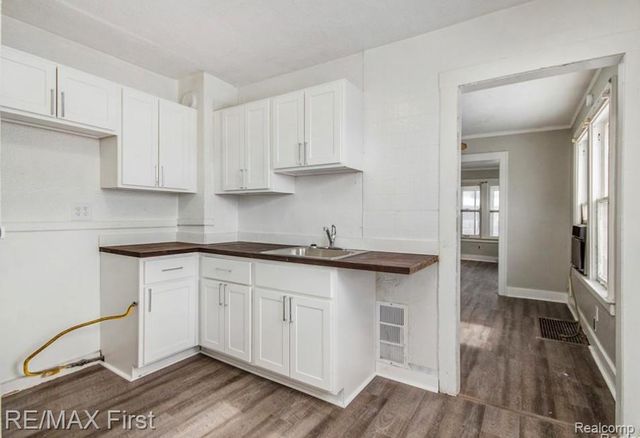 15751 Fairfield Street, Detroit, MI 48238