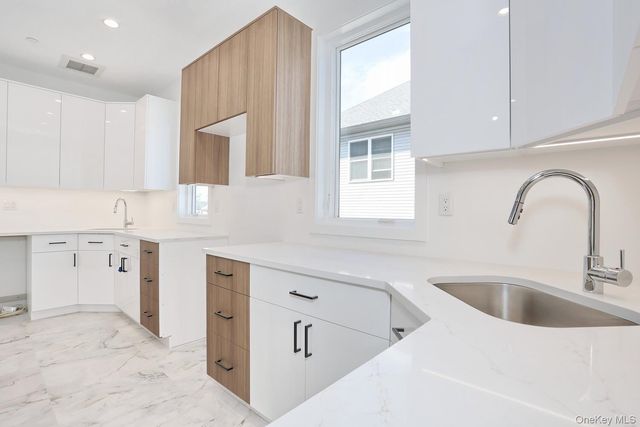 37 Ewing Avenue 202, Spring Valley, NY 10977
