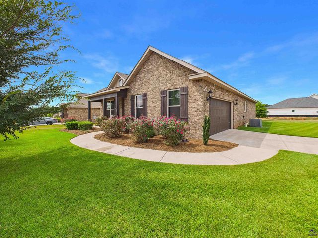 401 Preservation Parkway, Perry, GA 31069