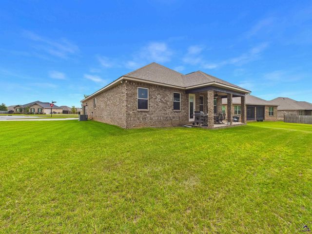 401 Preservation Parkway, Perry, GA 31069