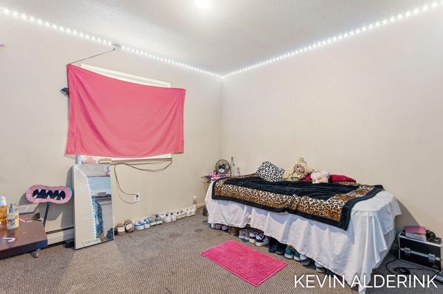 1144 Country Lane, Holland, MI 49423