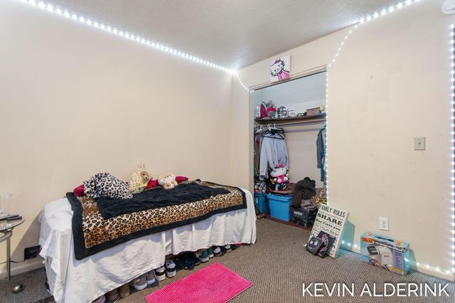 1144 Country Lane, Holland, MI 49423