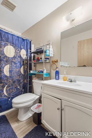 1144 Country Lane, Holland, MI 49423