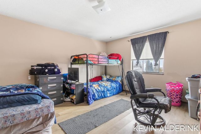 1144 Country Lane, Holland, MI 49423