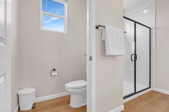 8308 Loyal Dr, Sacramento, CA 95829