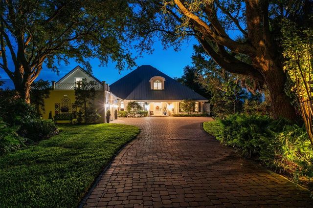 8152 LONGBAY BOULEVARD, Sarasota, FL 34243