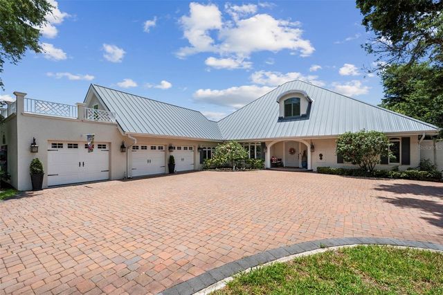8152 LONGBAY BOULEVARD, Sarasota, FL 34243